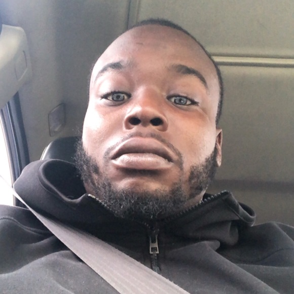 Meet your Posher, Calvin c - Picture 1 of 1